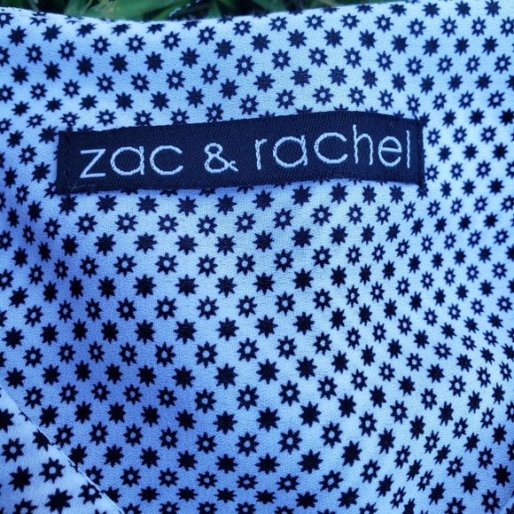 Zac & Rachel blouse, S, Sun & Star pattern. - Picture 3 of 9